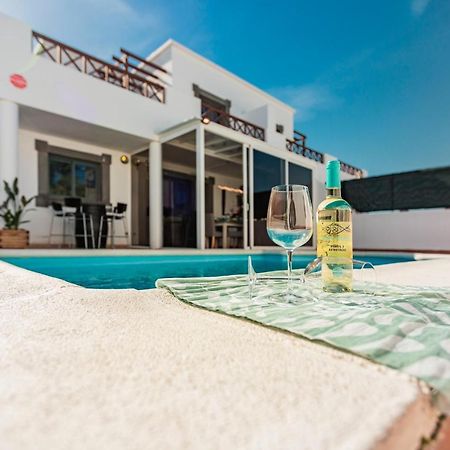 Villa Renato Playa Blanca  Buitenkant foto