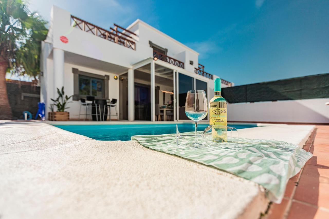 Villa Renato Playa Blanca  Buitenkant foto