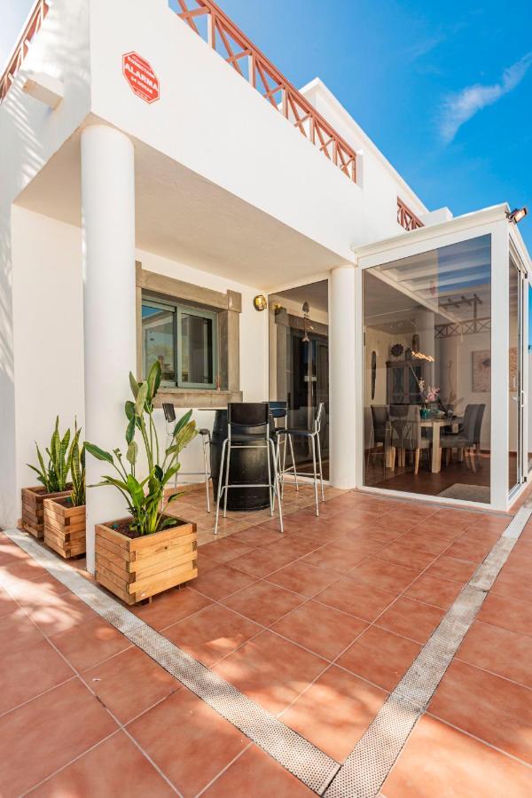 Villa Renato Playa Blanca  Buitenkant foto